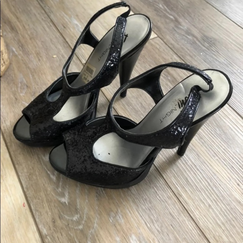 black sparkle heels size 5